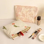 makeup bag organizer